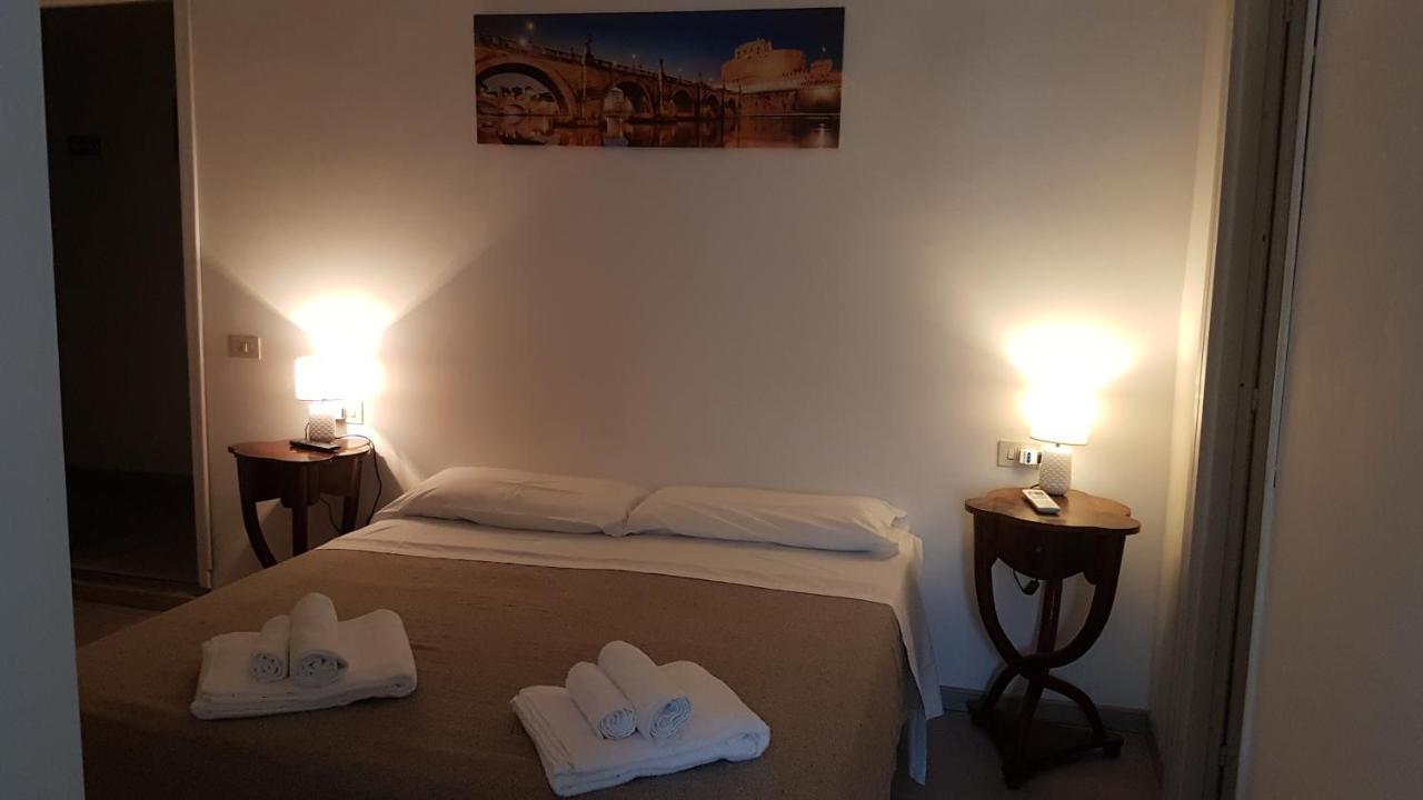Domus Ferraro Hotel - Rome — Fotos 1